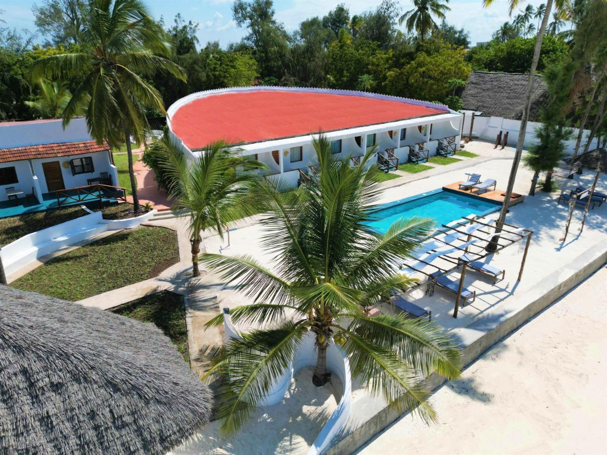 Nautilus Boutique Hotel Uroa Bagian luar foto