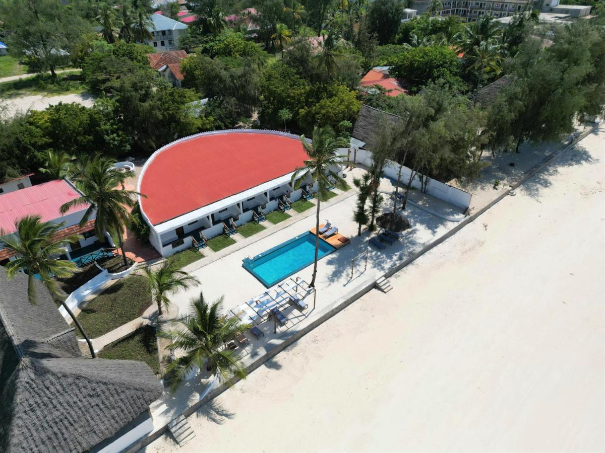 Nautilus Boutique Hotel Uroa Bagian luar foto