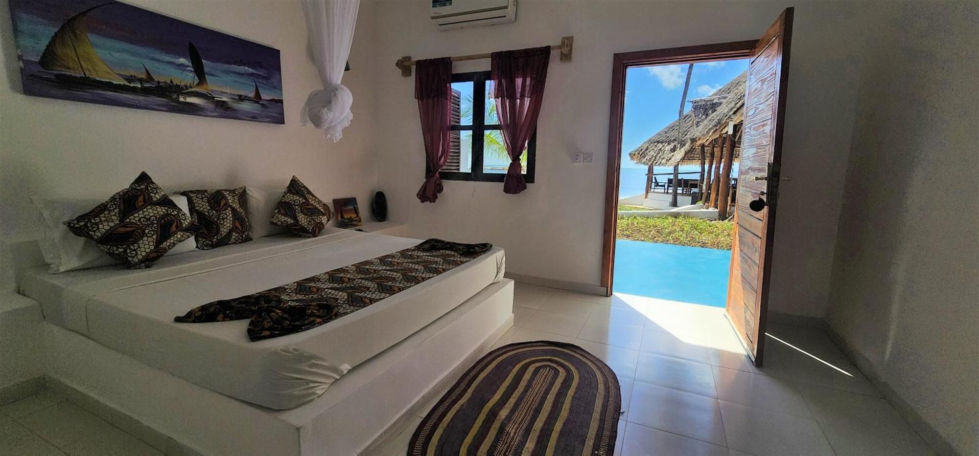 Nautilus Boutique Hotel Uroa Bagian luar foto