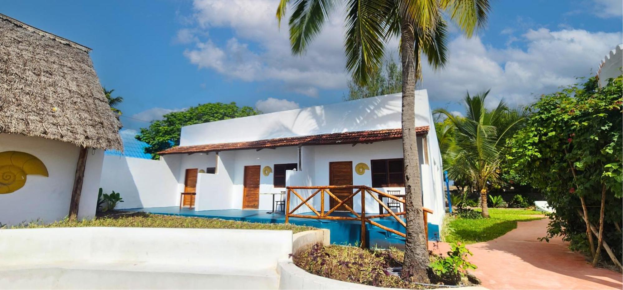 Nautilus Boutique Hotel Uroa Bagian luar foto